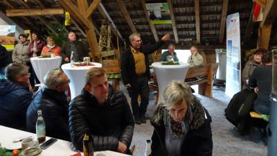 NABU-Experte Koller bei seinem Impulsvortrag